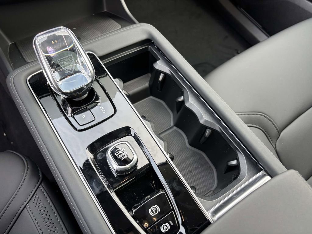 New 2026 Volvo XC90 B6 Plus image 23