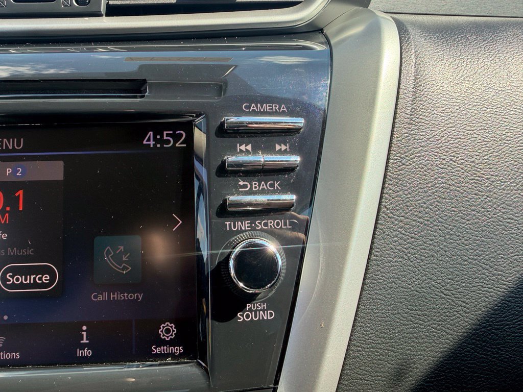 Used 2020 Nissan Murano S w/ Technology Package AWD/4WD image 7