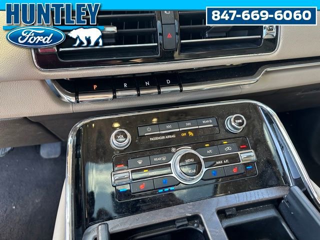Used 2022 Lincoln Navigator Reserve image 24