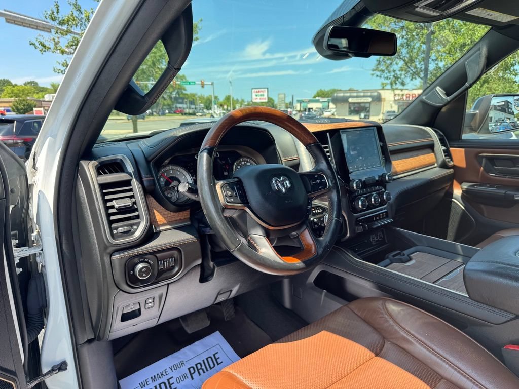 Used 2019 RAM 1500 Limited w/ Body Color Bumper Group AWD/4WD image 23