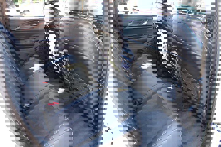 Used 2023 Jeep Grand Cherokee Altitude image 24