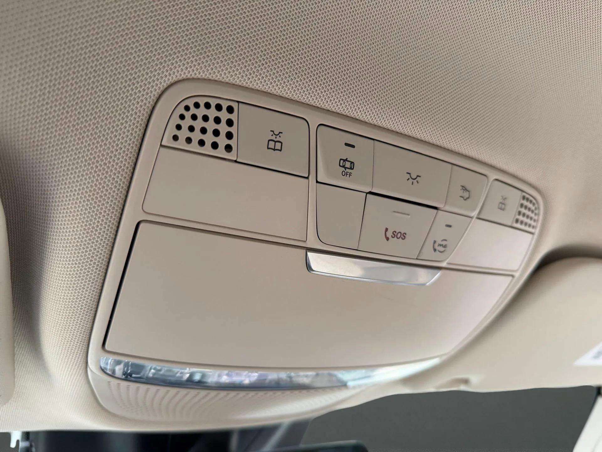 Used 2022 Mercedes-Benz GLC 300 image 35