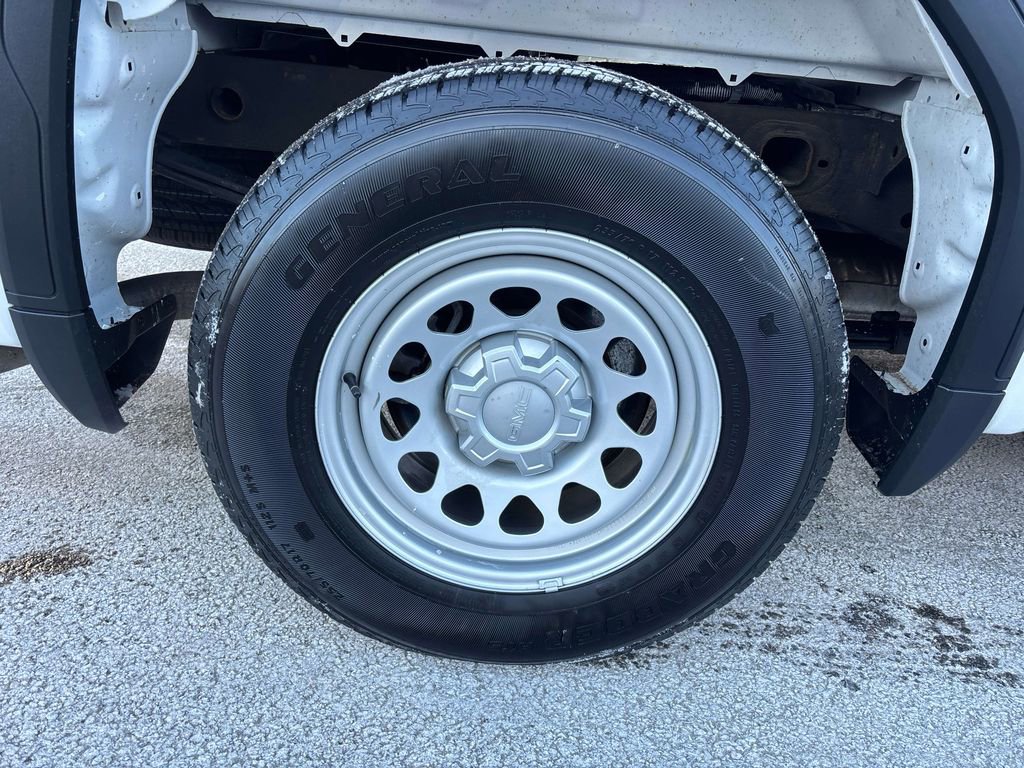 Used 2023 GMC Sierra 1500 Pro w/ Pro Value Package image 32