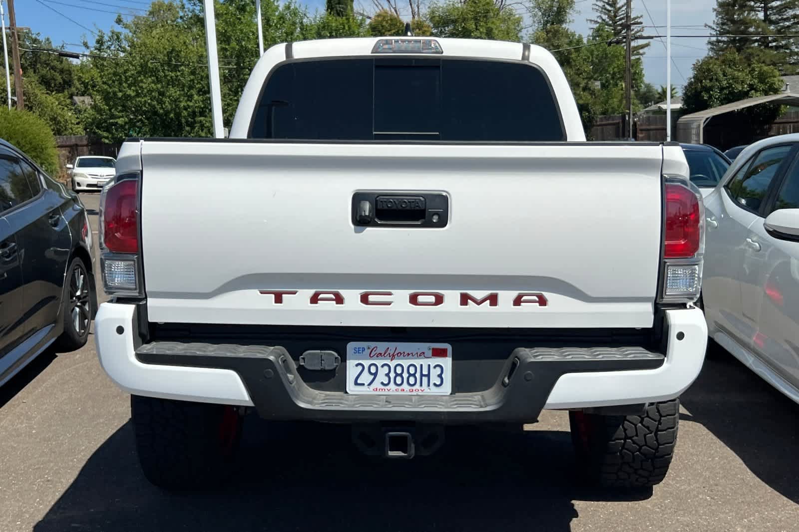 Used 2021 Toyota Tacoma TRD Sport w/ Technology Package AWD/4WD image 5