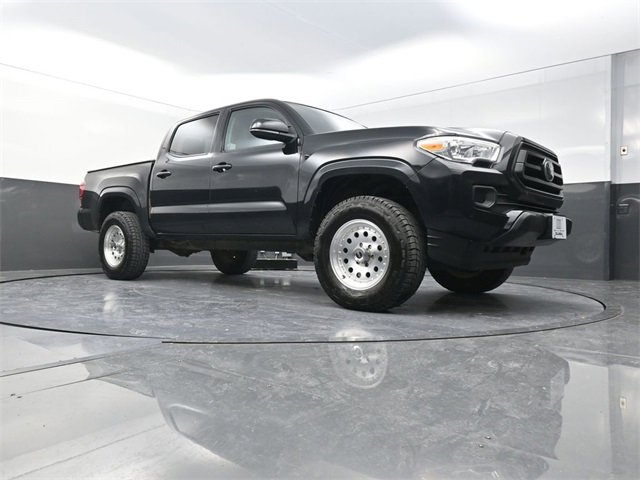 Used 2020 Toyota Tacoma SR image 17