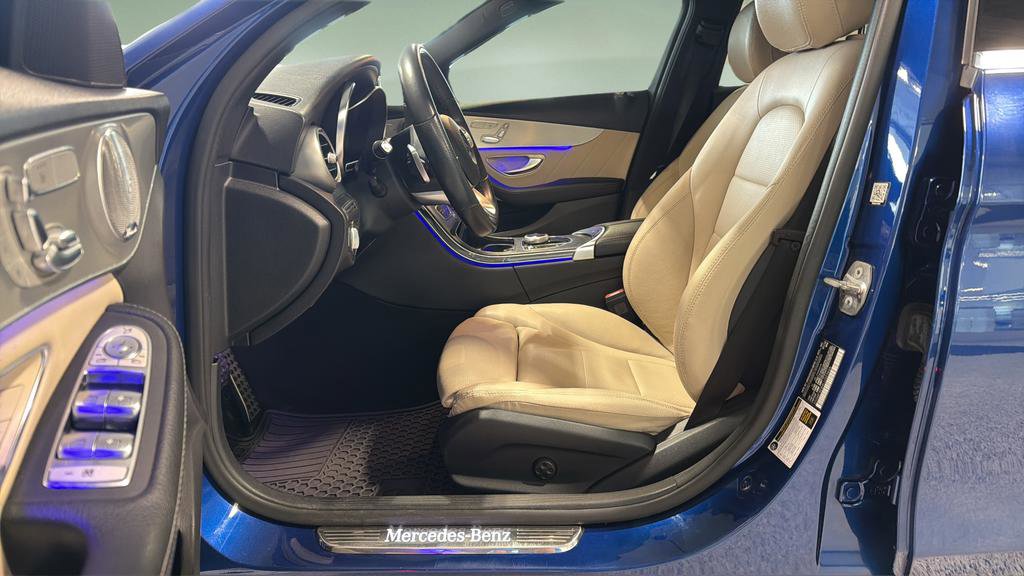 Used 2020 Mercedes-Benz C 300 C 300 image 11