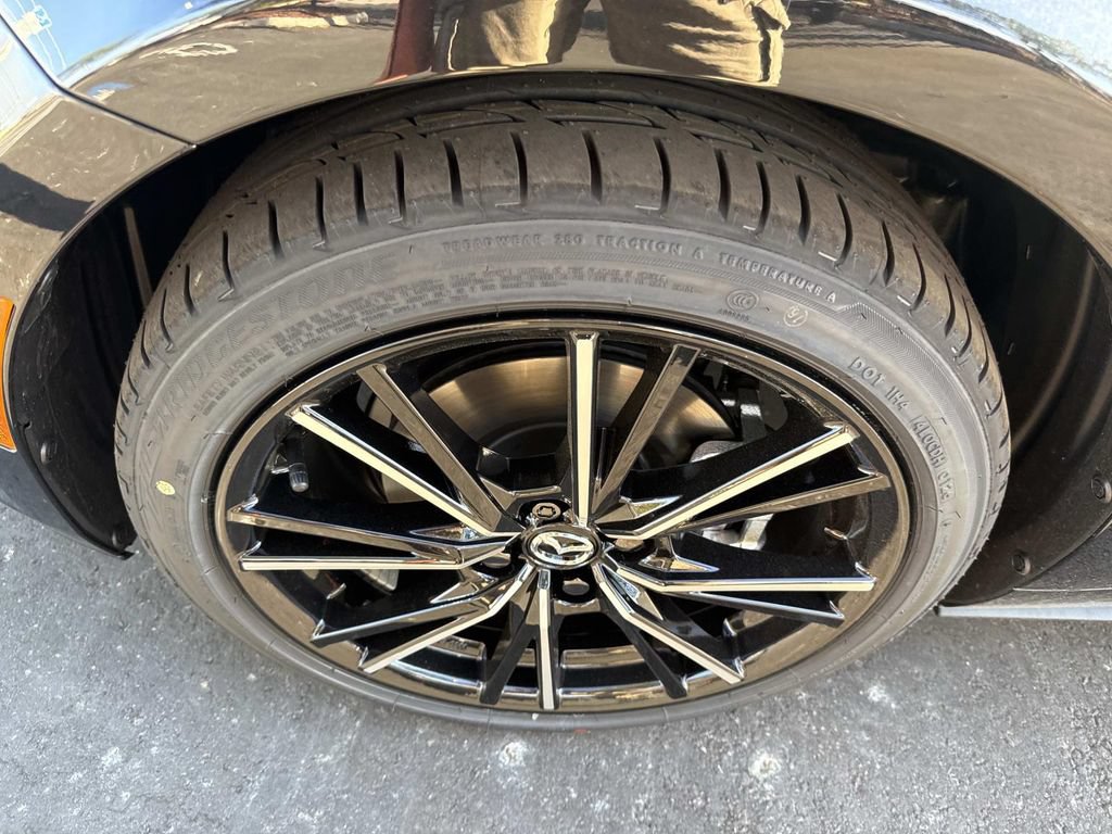 New 2026 MAZDA MX-5 Miata RF Grand Touring RWD image 13