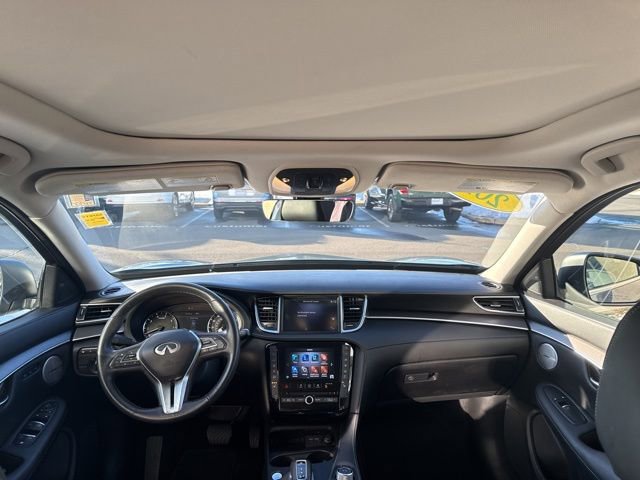 Certified 2023 INFINITI QX50 Luxe image 15