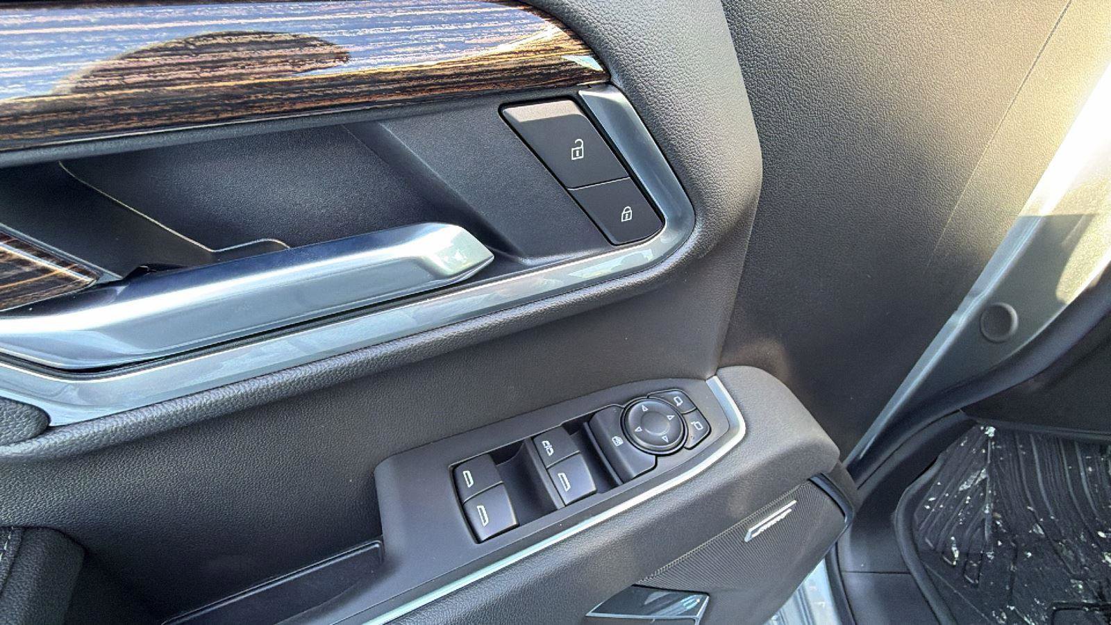 New 2026 GMC Sierra 1500 Elevation image 23