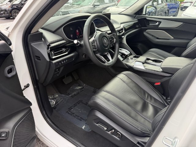 Certified 2024 Acura MDX w/ Technology Package FWD image 11