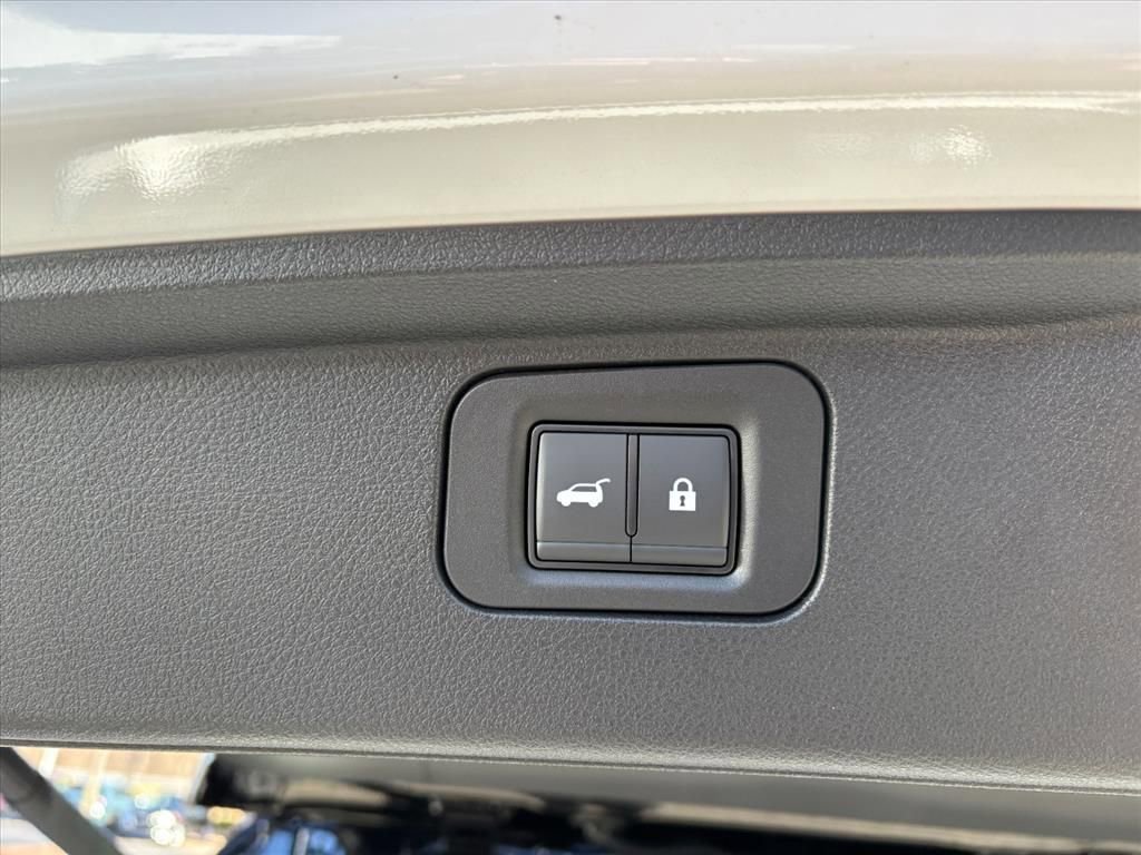 New 2026 Nissan Armada PRO-4X w/ Captain's Chari Seat Package image 25