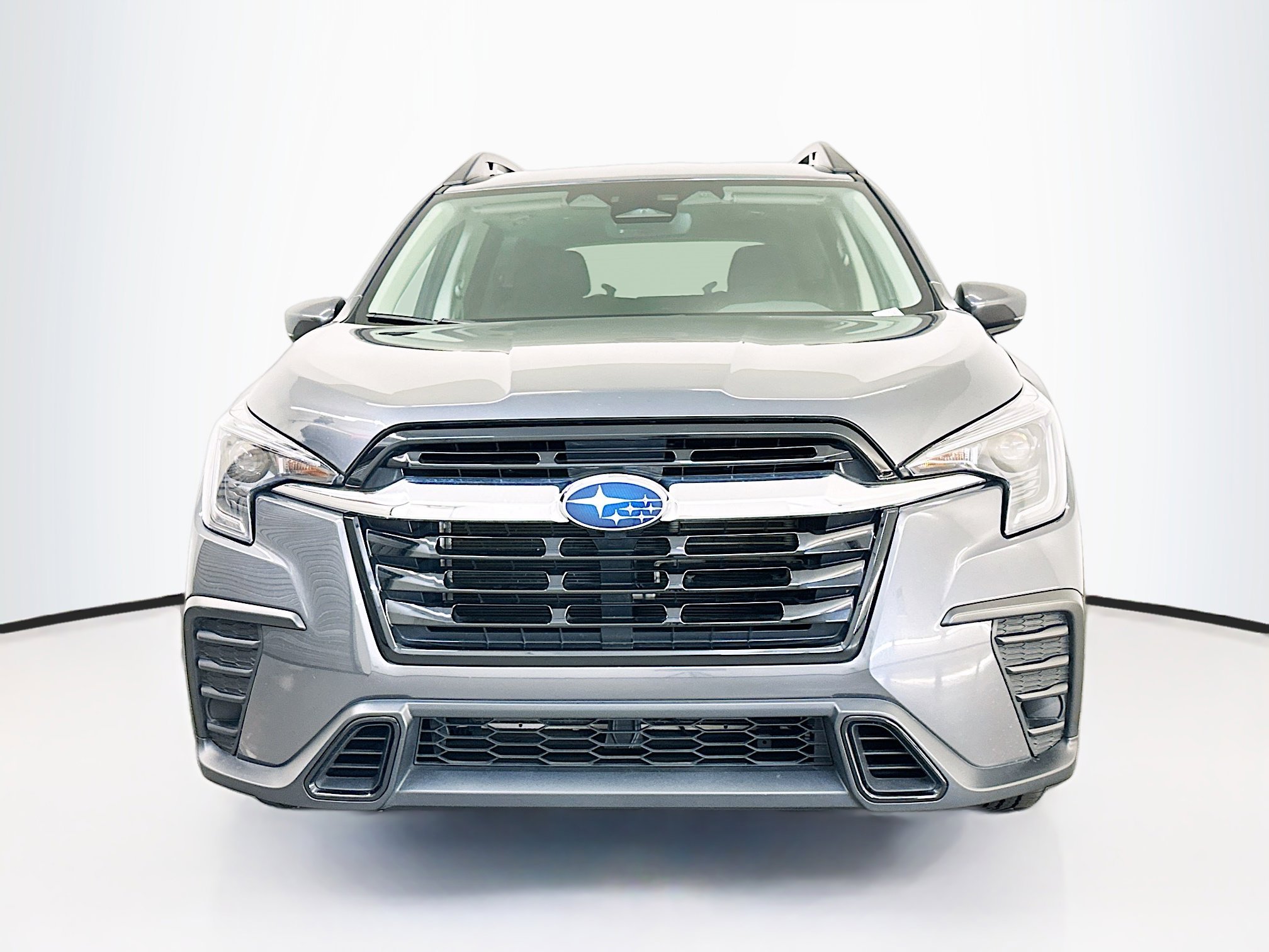 Used 2025 Subaru Ascent Premium image 2