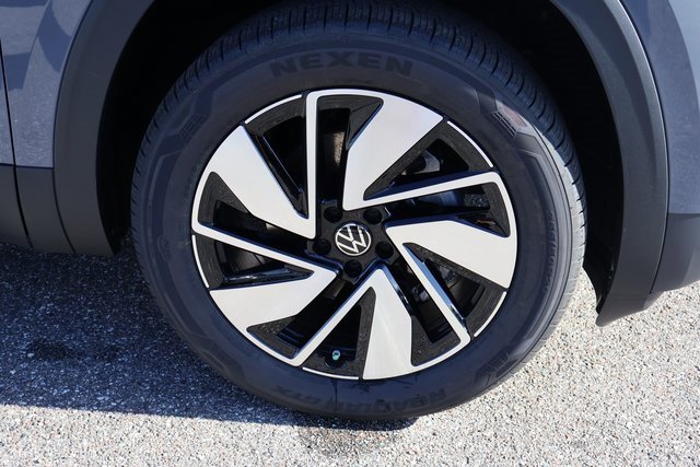 New 2026 Volkswagen Atlas SEL image 9