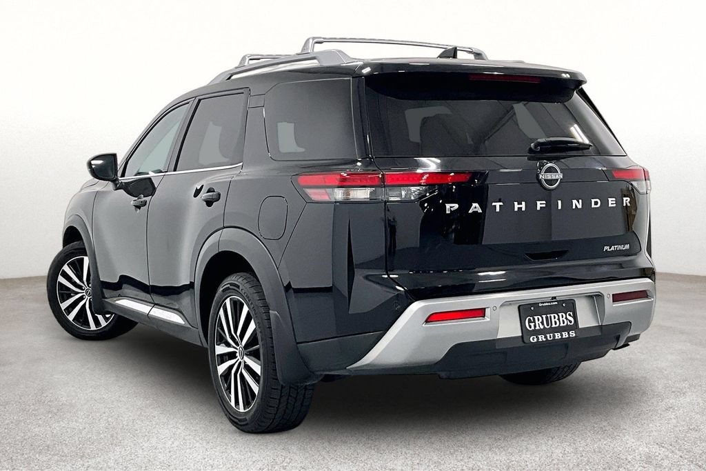 Used 2023 Nissan Pathfinder Platinum FWD image 15