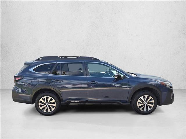 Used 2023 Subaru Outback Premium AWD/4WD image 4