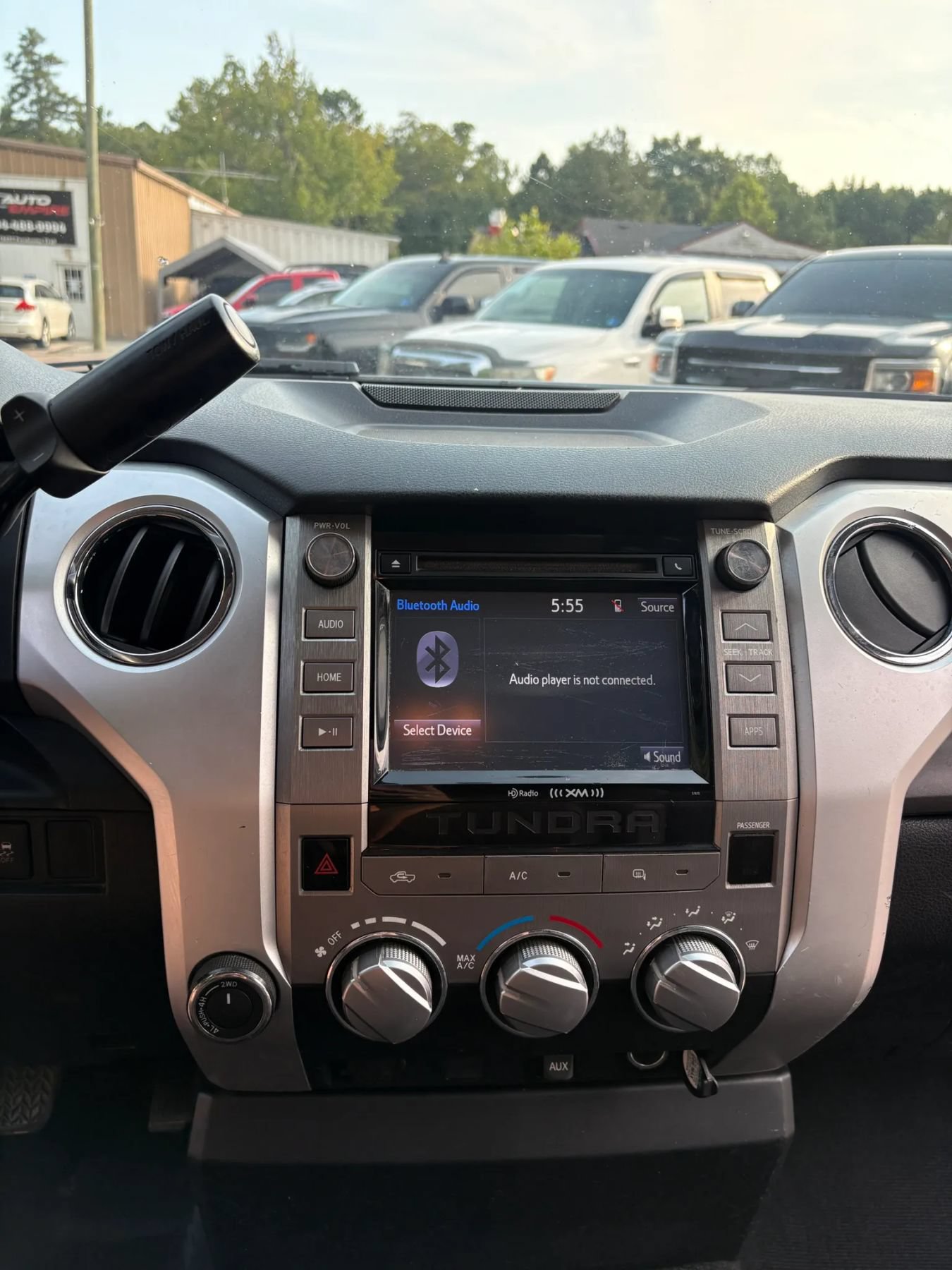 Used 2014 Toyota Tundra SR5 AWD/4WD image 13