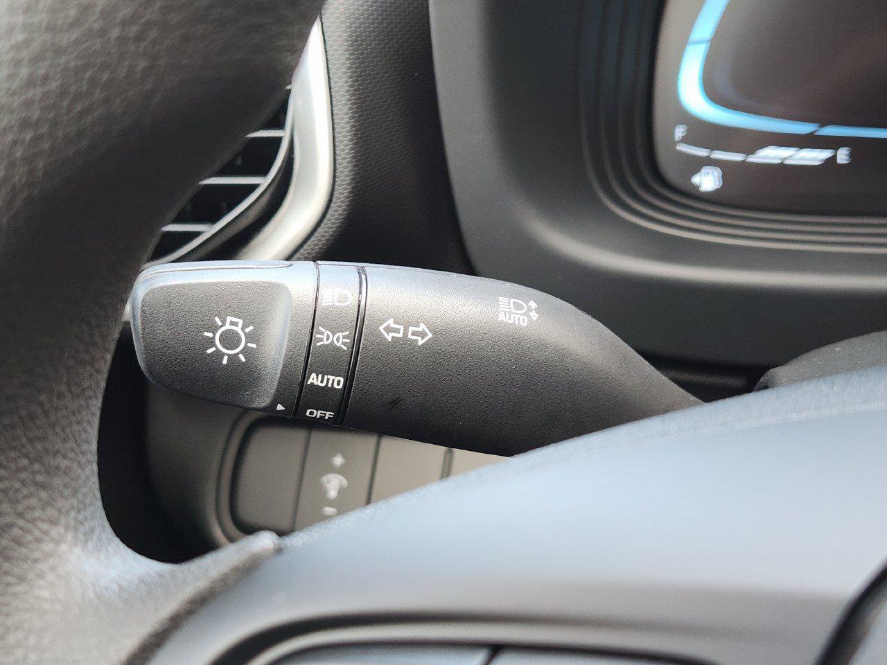 New 2026 Hyundai Venue SE FWD image 30
