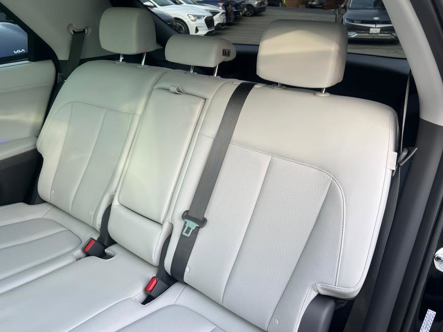 Used 2024 Hyundai Ioniq 5 Limited image 48