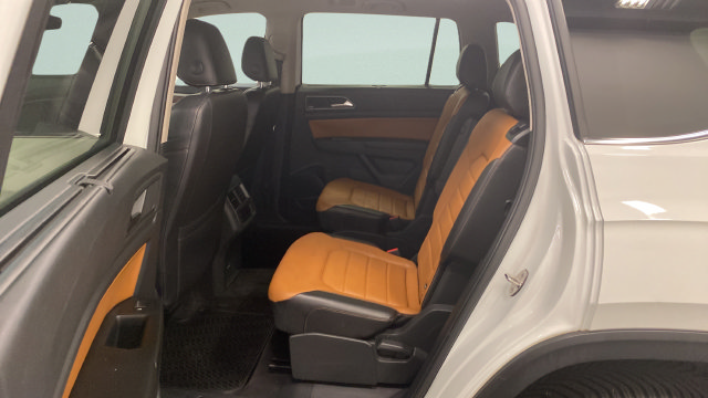 Used 2018 Volkswagen Atlas SEL Premium AWD/4WD image 27