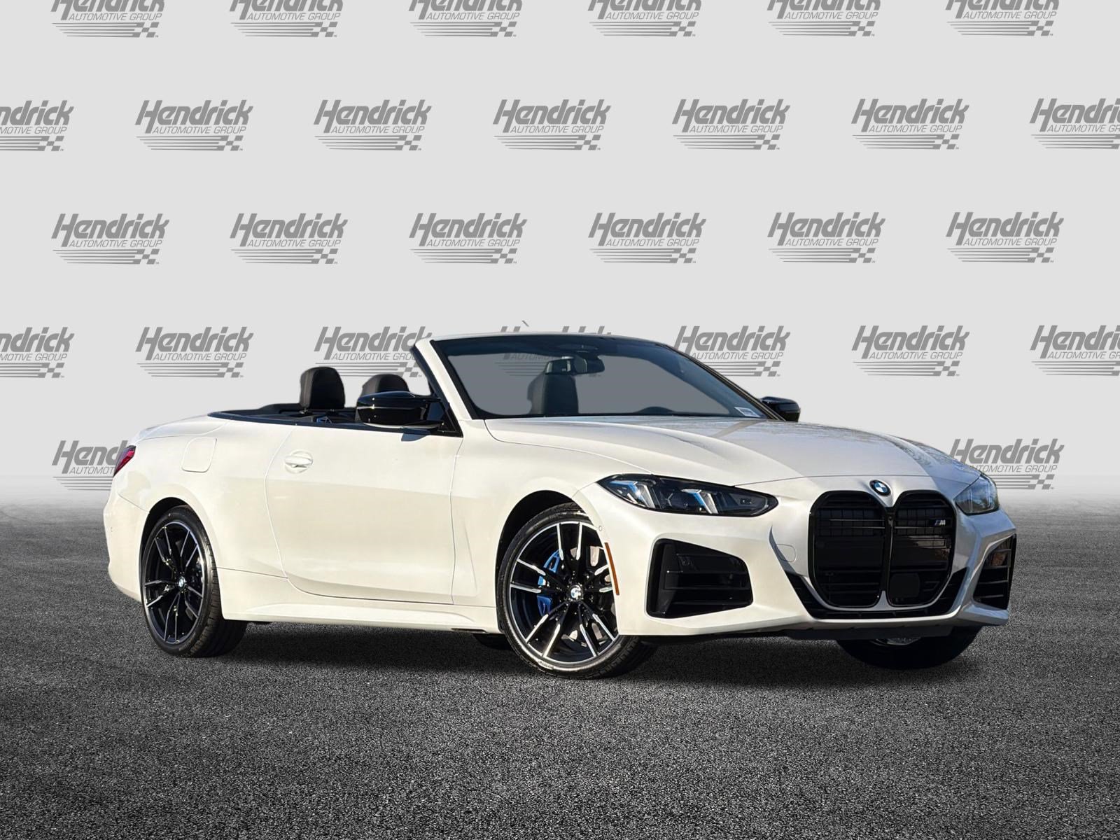 New 2026 BMW 440i xDrive Convertible image 2