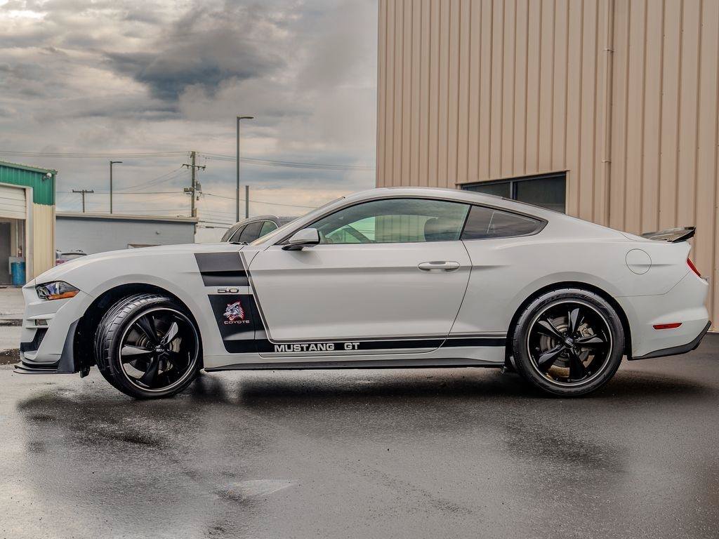Used 2019 Ford Mustang GT RWD image 4