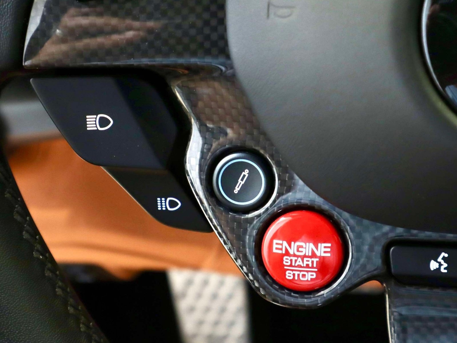 Certified 2019 Ferrari 812 Superfast RWD image 25