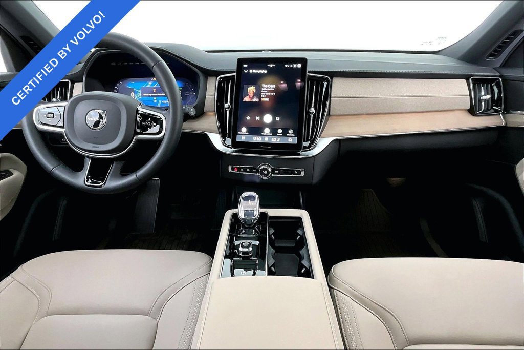 Used 2026 Volvo XC90 T8 Core AWD/4WD image 19
