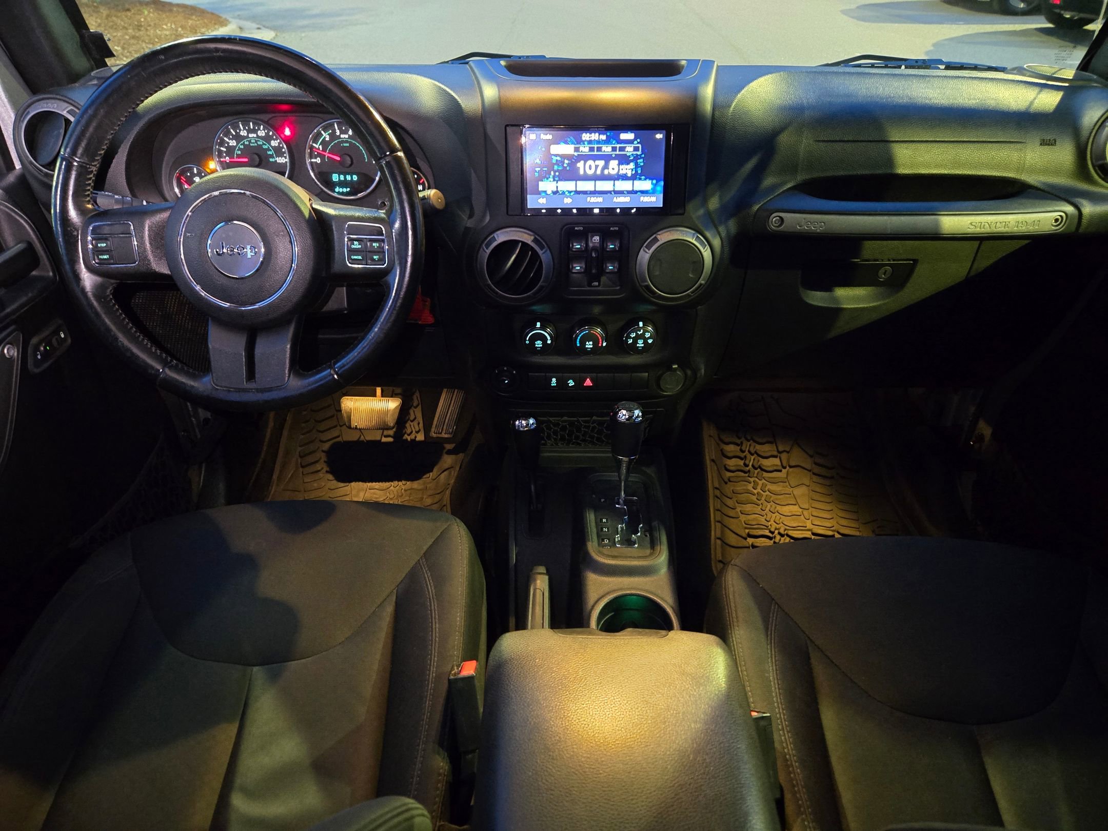 Used 2016 Jeep Wrangler Unlimited Sport w/ Quick Order Package 24S image 10