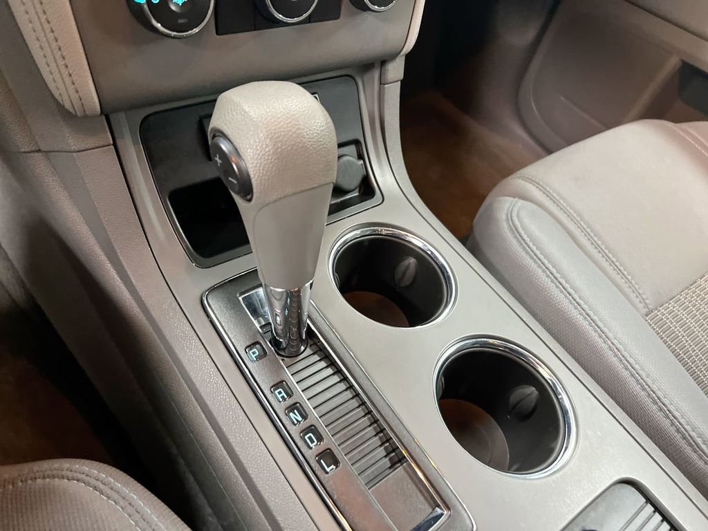 Used 2015 Chevrolet Traverse LS FWD image 17