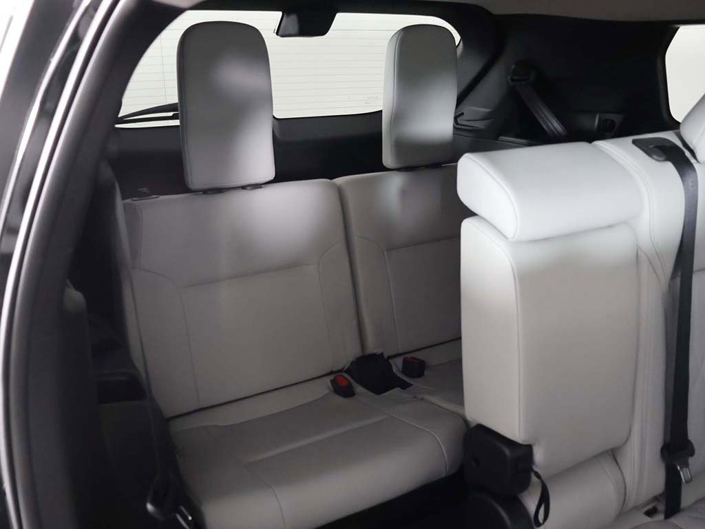 New 2025 Mitsubishi Outlander AWD image 42