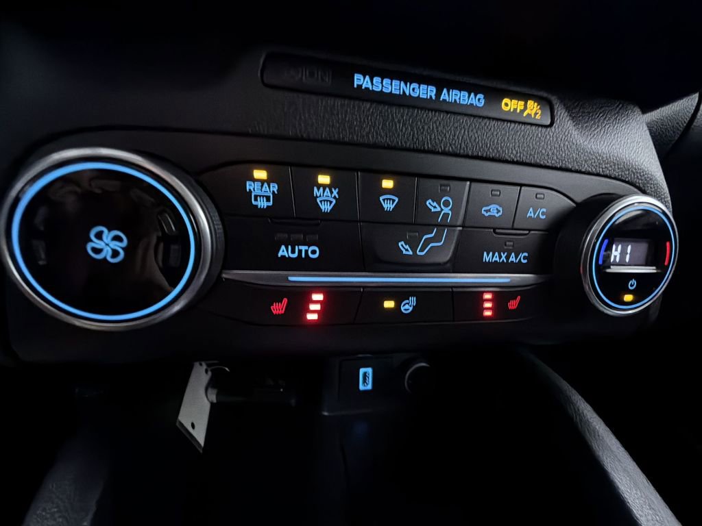 Used 2020 Ford Escape SEL image 22