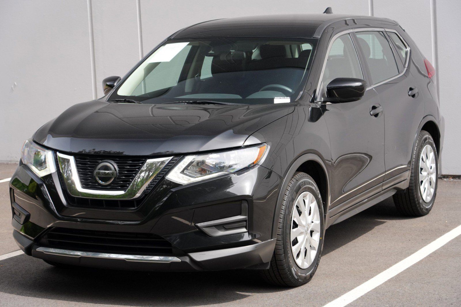 Used 2019 Nissan Rogue S FWD image 41