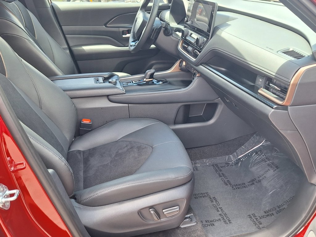 Used 2026 Toyota Grand Highlander AWD Hybrid image 28
