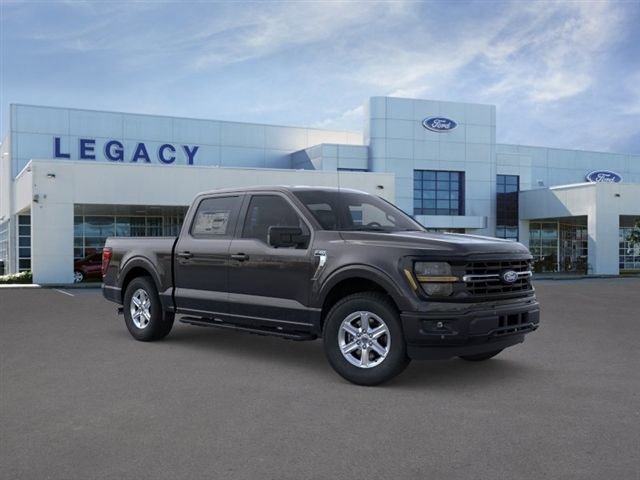 New 2026 Ford F150 XLT w/ Equipment Group 302A MID RWD image 7