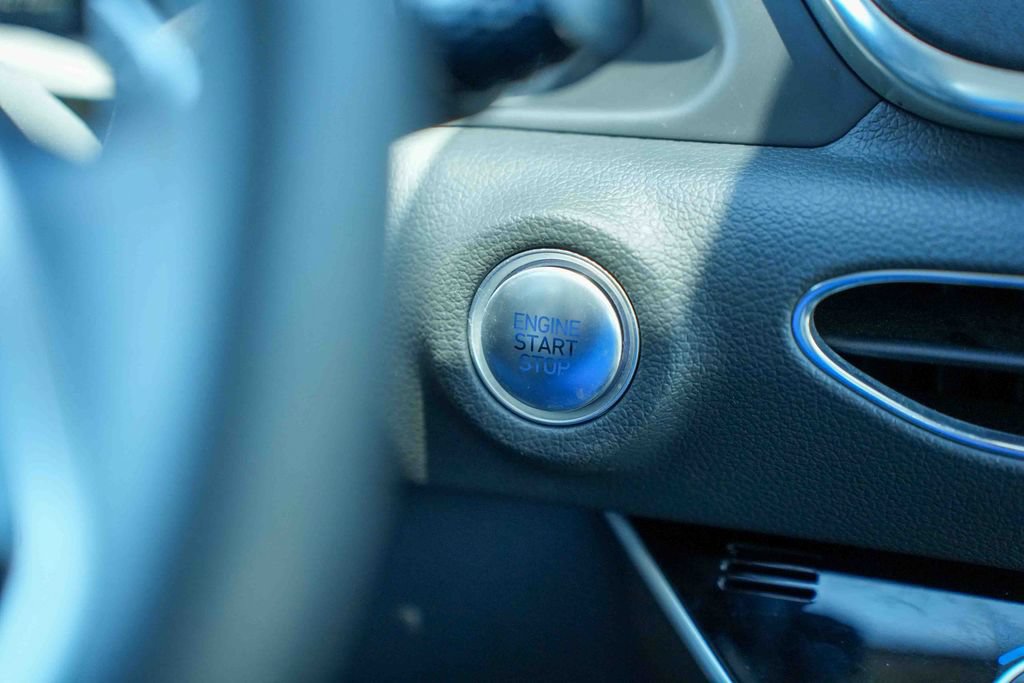Used 2023 Hyundai Sonata Blue FWD image 35