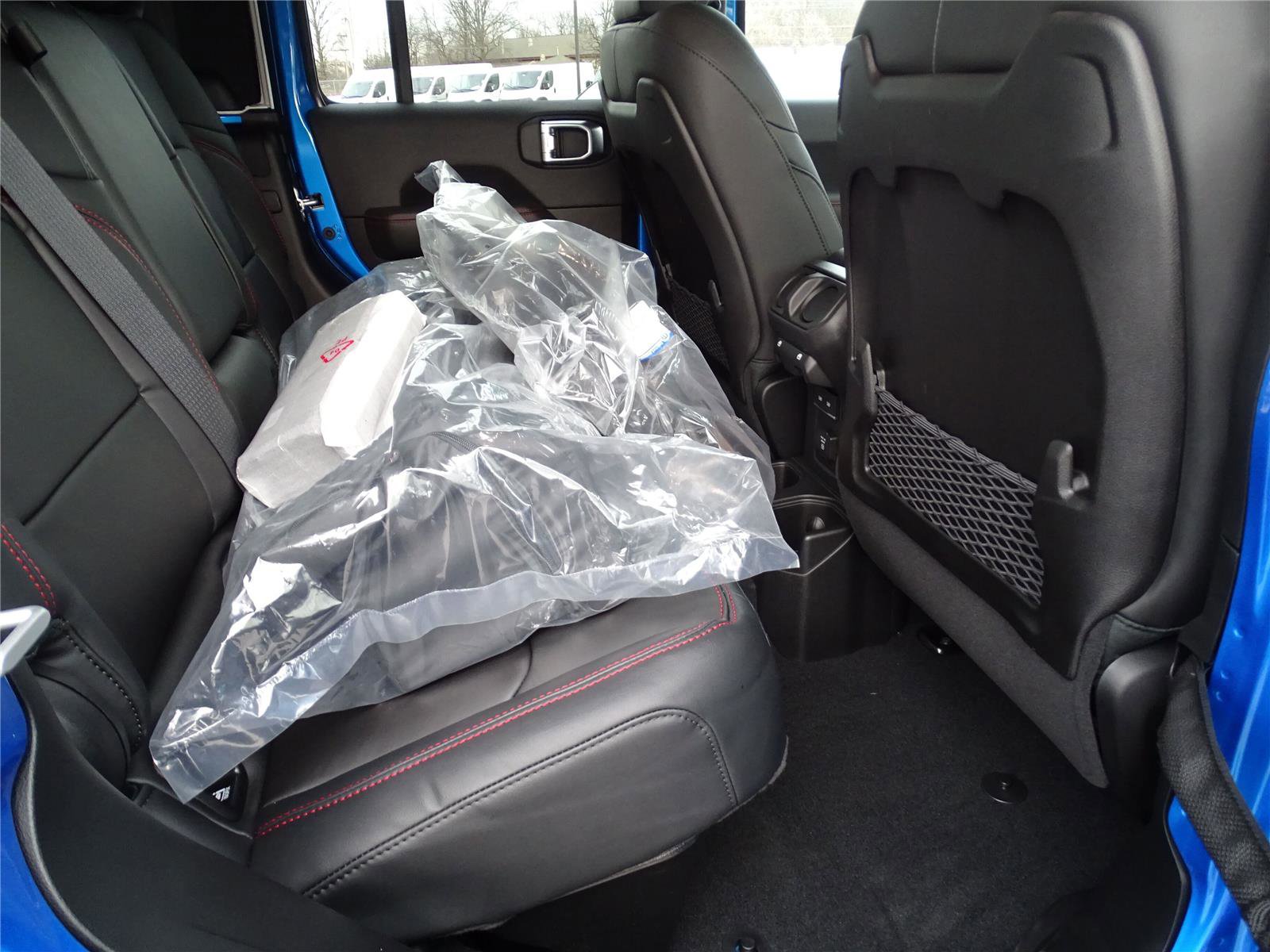 New 2025 Jeep Gladiator Rubicon image 11