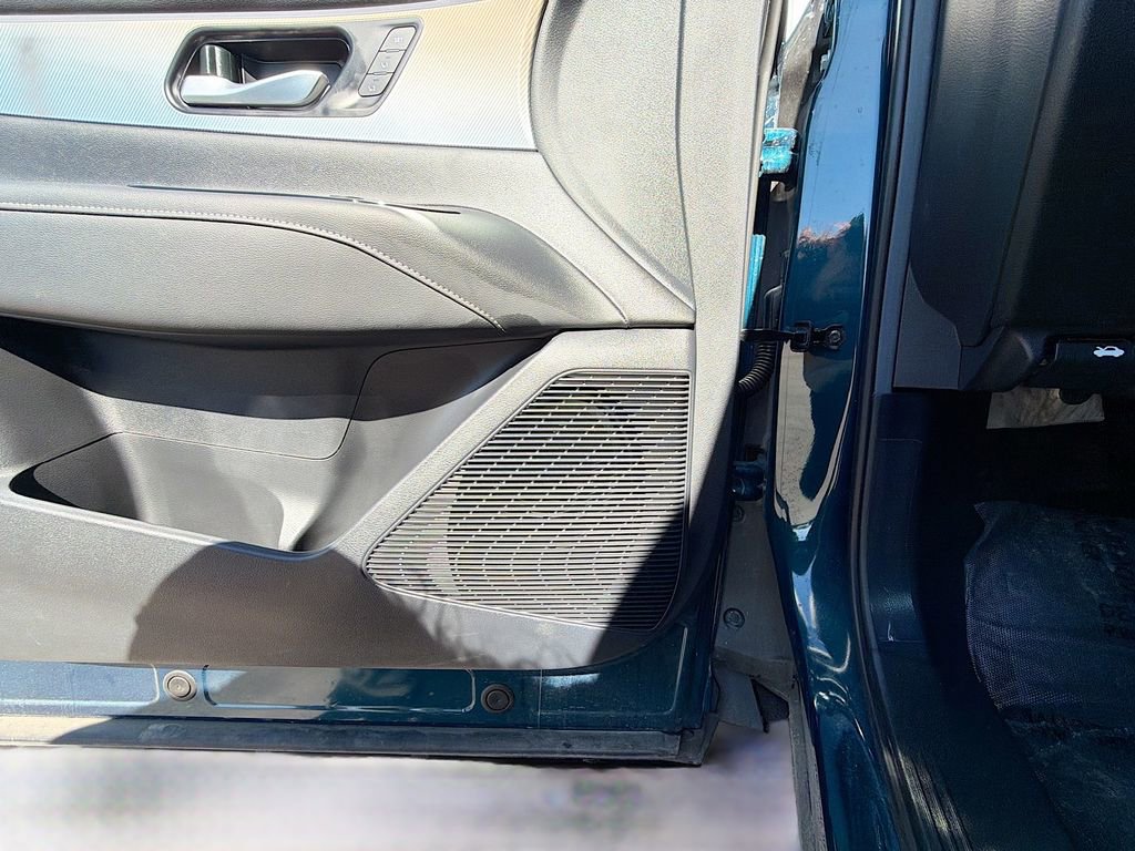 Used 2025 Nissan Murano SL AWD/4WD image 19