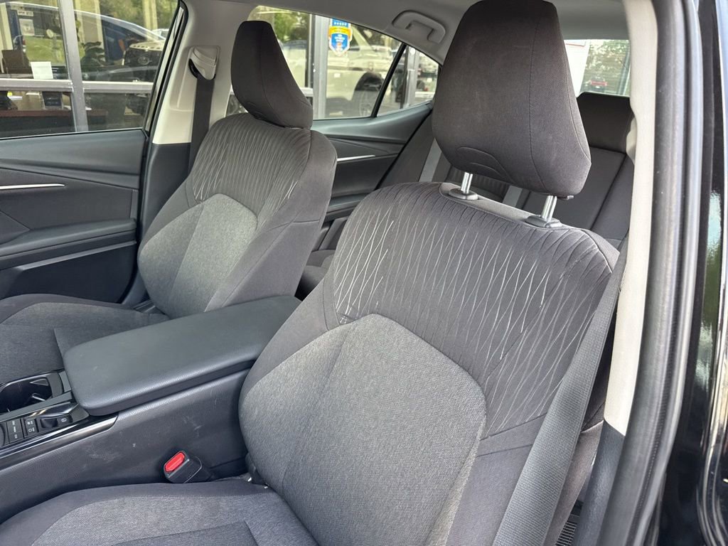 Used 2025 Toyota Camry LE FWD image 22