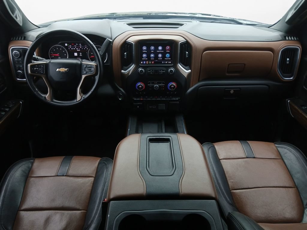 Used 2022 Chevrolet Silverado 1500 High Country w/ Technology Package AWD/4WD image 20
