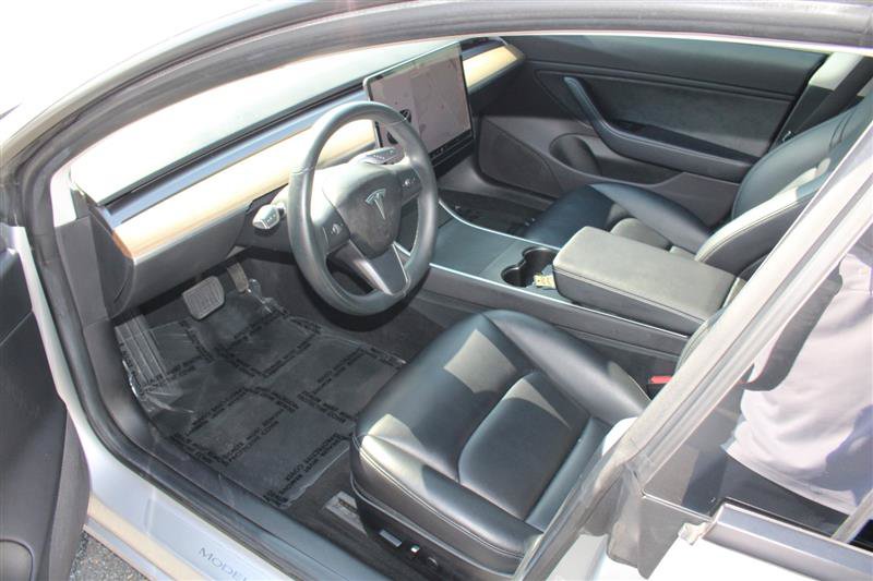 Used 2018 Tesla Model 3 RWD image 8