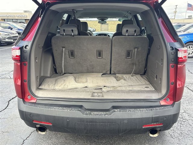 Used 2018 Chevrolet Traverse LT image 24