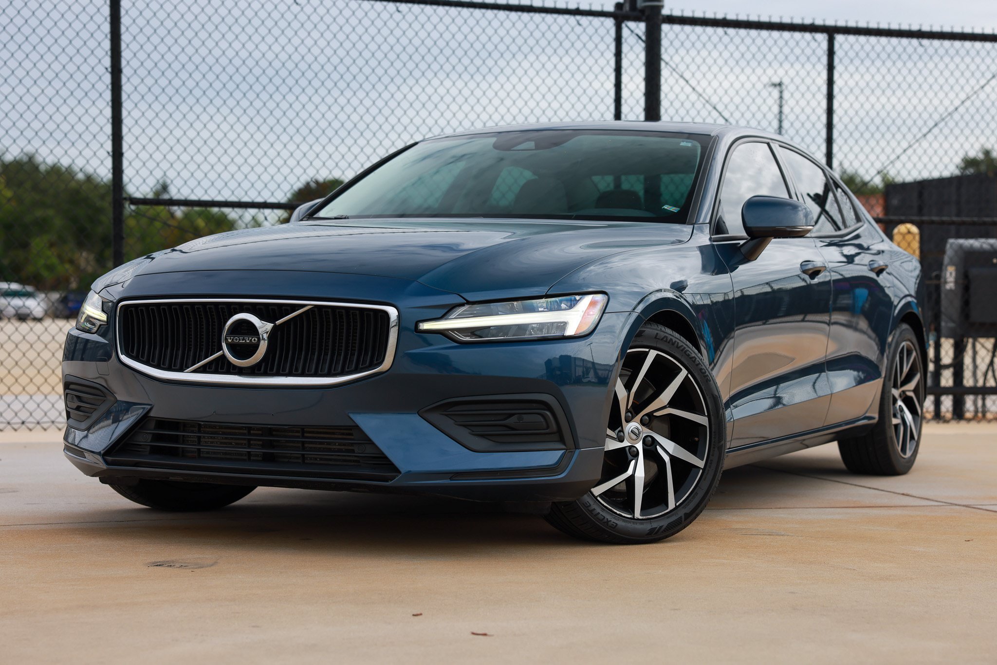 Used 2020 Volvo S60 T6 Momentum w/ Protection Package