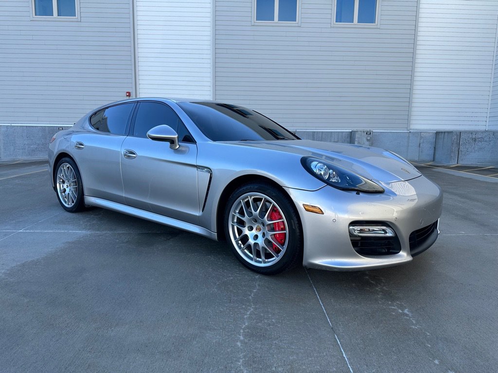 Used 2013 Porsche Panamera GTS image 1