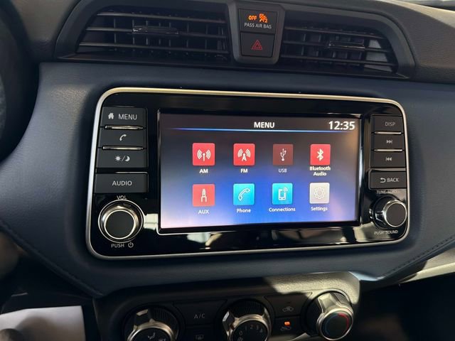 New 2025 Nissan Versa SV w/ Trunk Package image 18