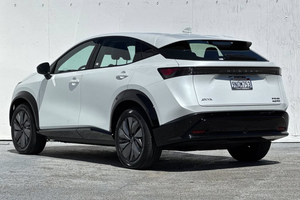 Used 2024 Nissan Ariya AWD image 5