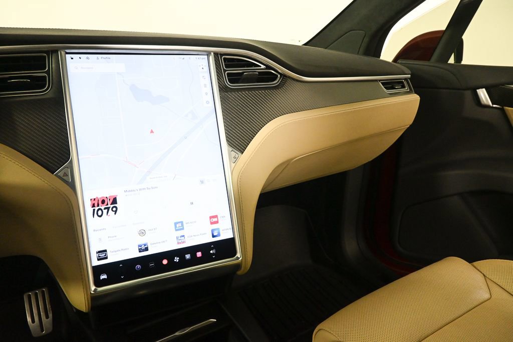 Used 2016 Tesla Model X Performance AWD/4WD image 11