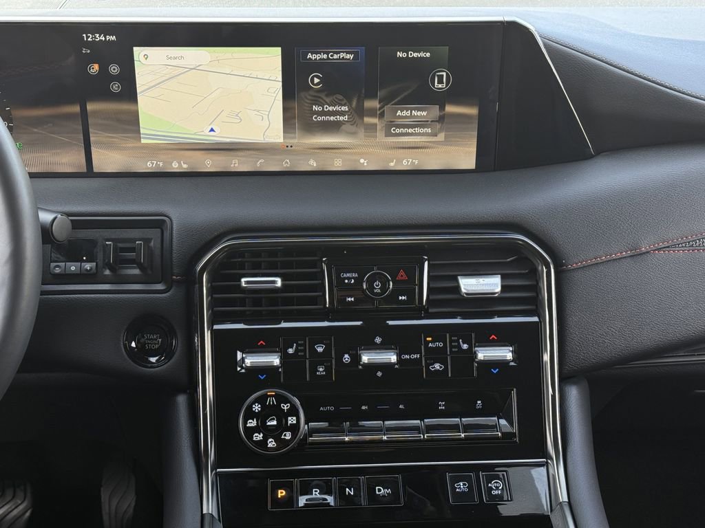 Used 2025 Nissan Armada PRO-4X image 16