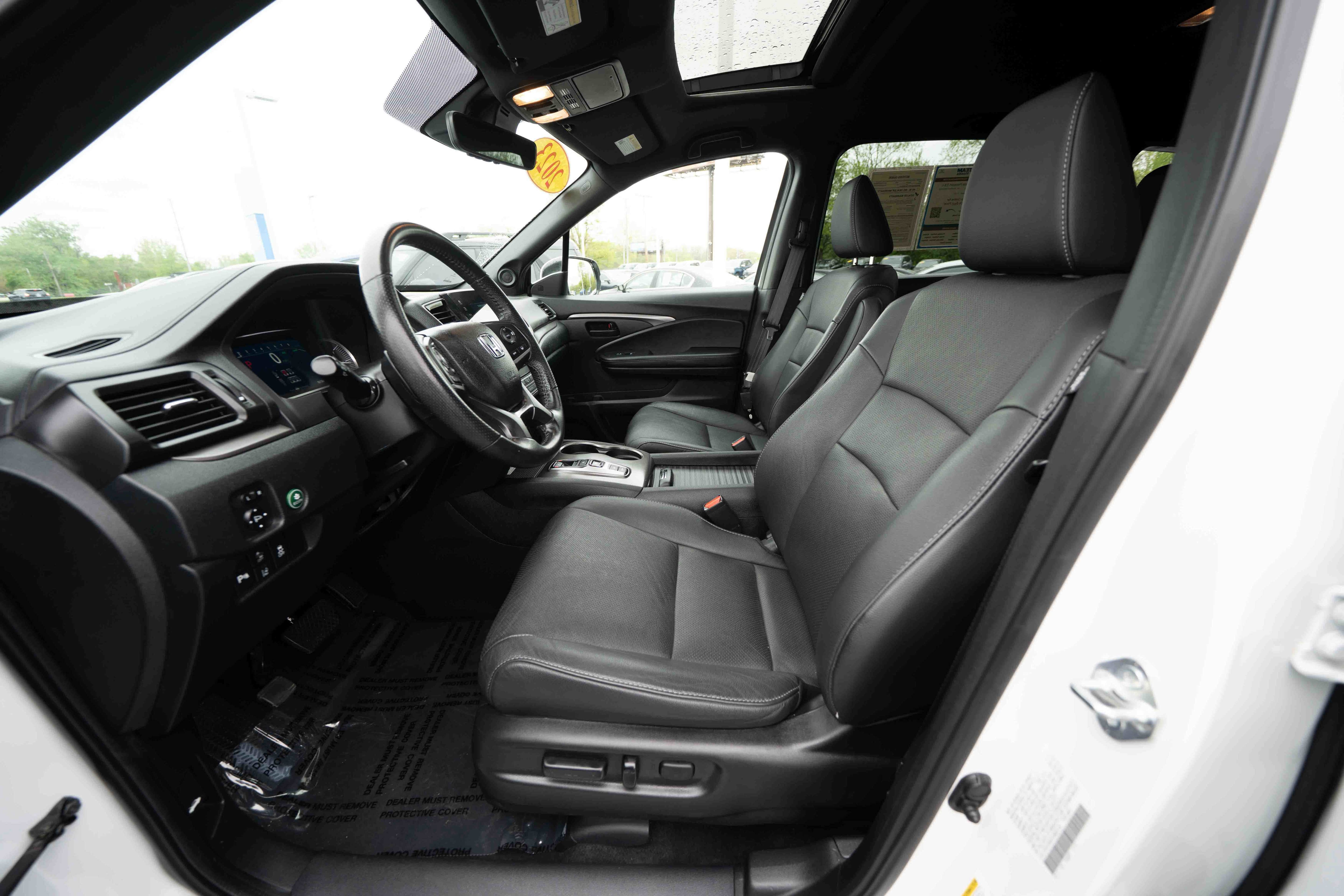 Certified 2023 Honda Passport EX-L image 9
