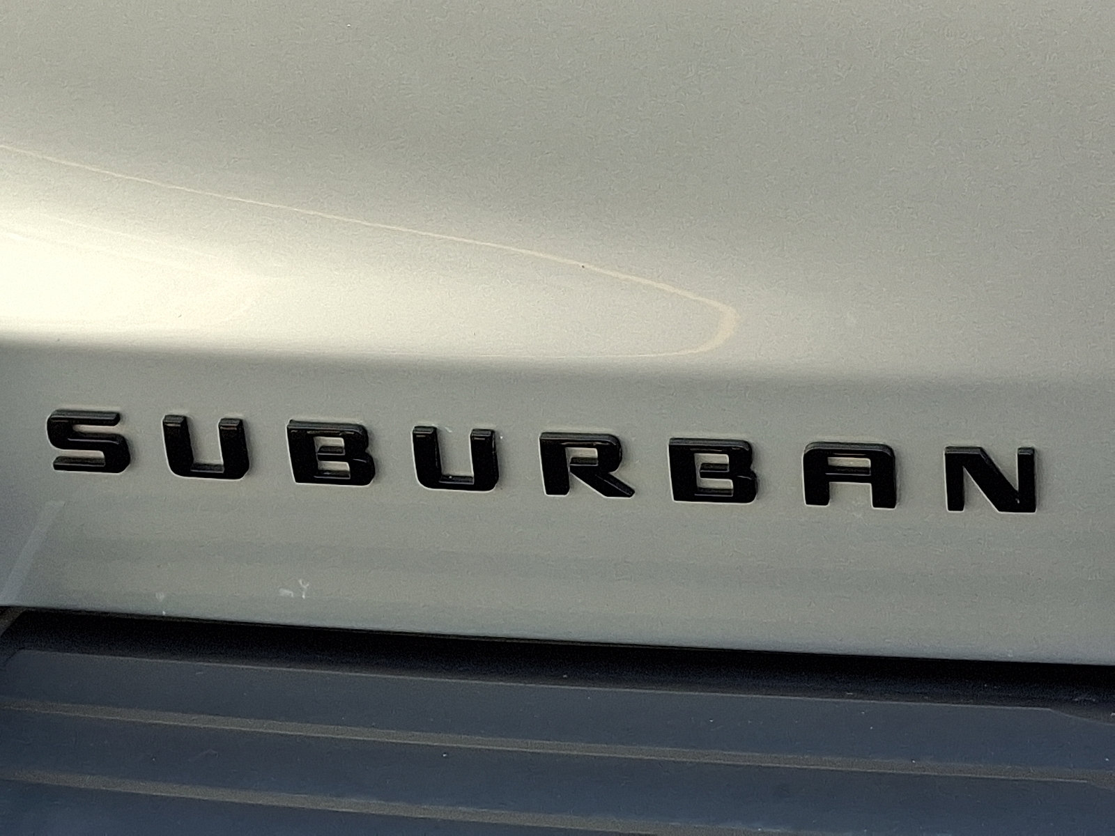 Used 2020 Chevrolet Suburban Premier AWD/4WD image 37