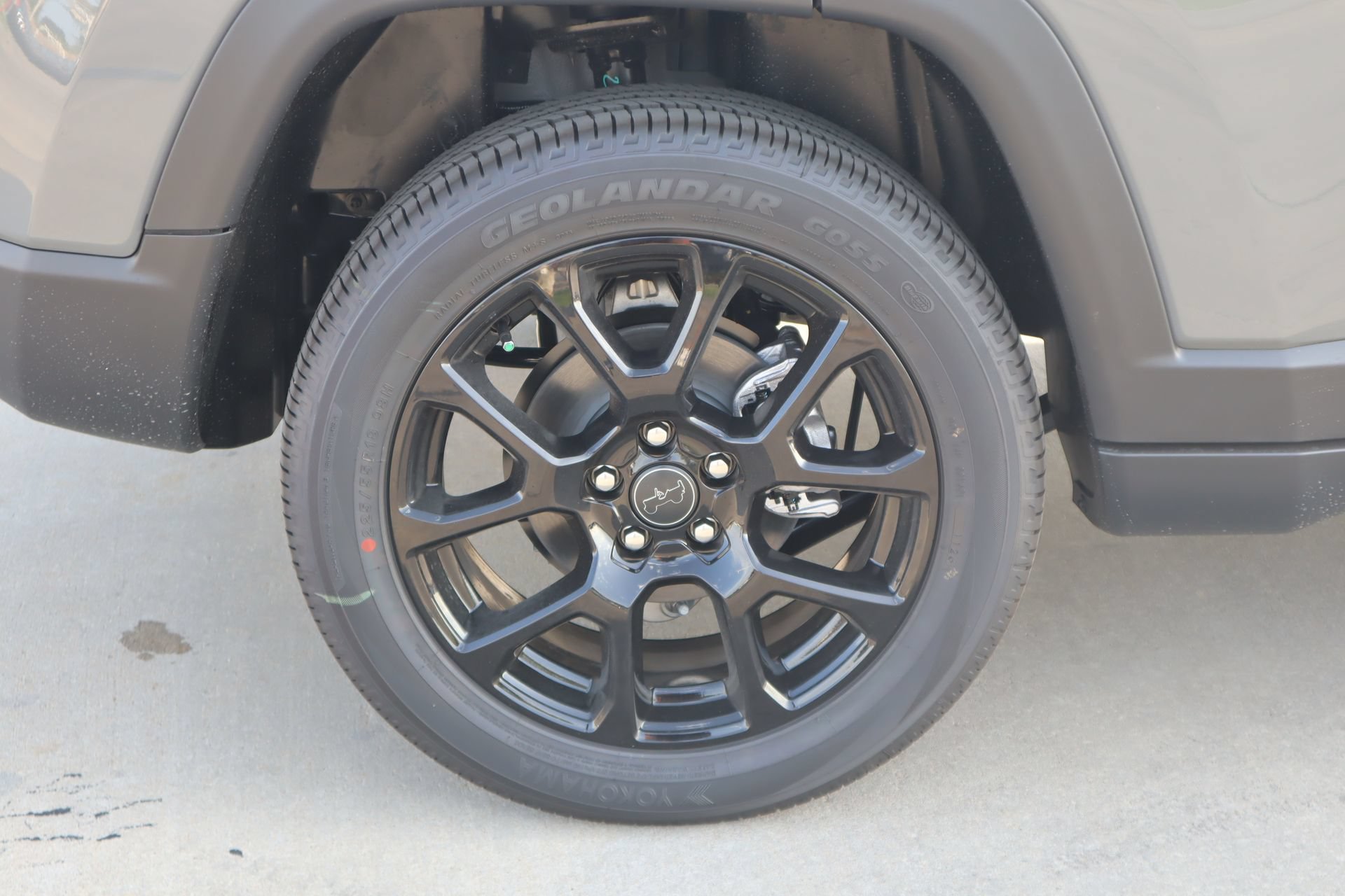New 2026 Jeep Compass Latitude AWD/4WD image 18